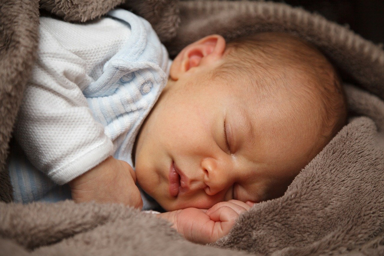 Как правильно ухаживать за кожей новорожденного?