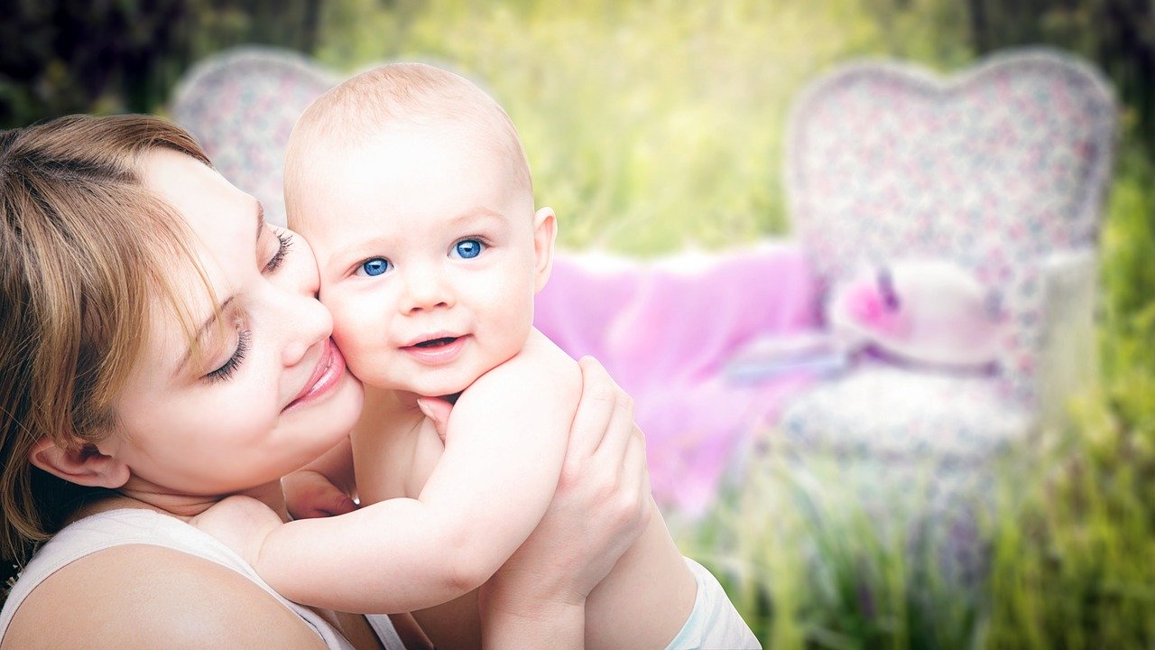 Советы кормящим мамам. Как сохранить красоту груди?
